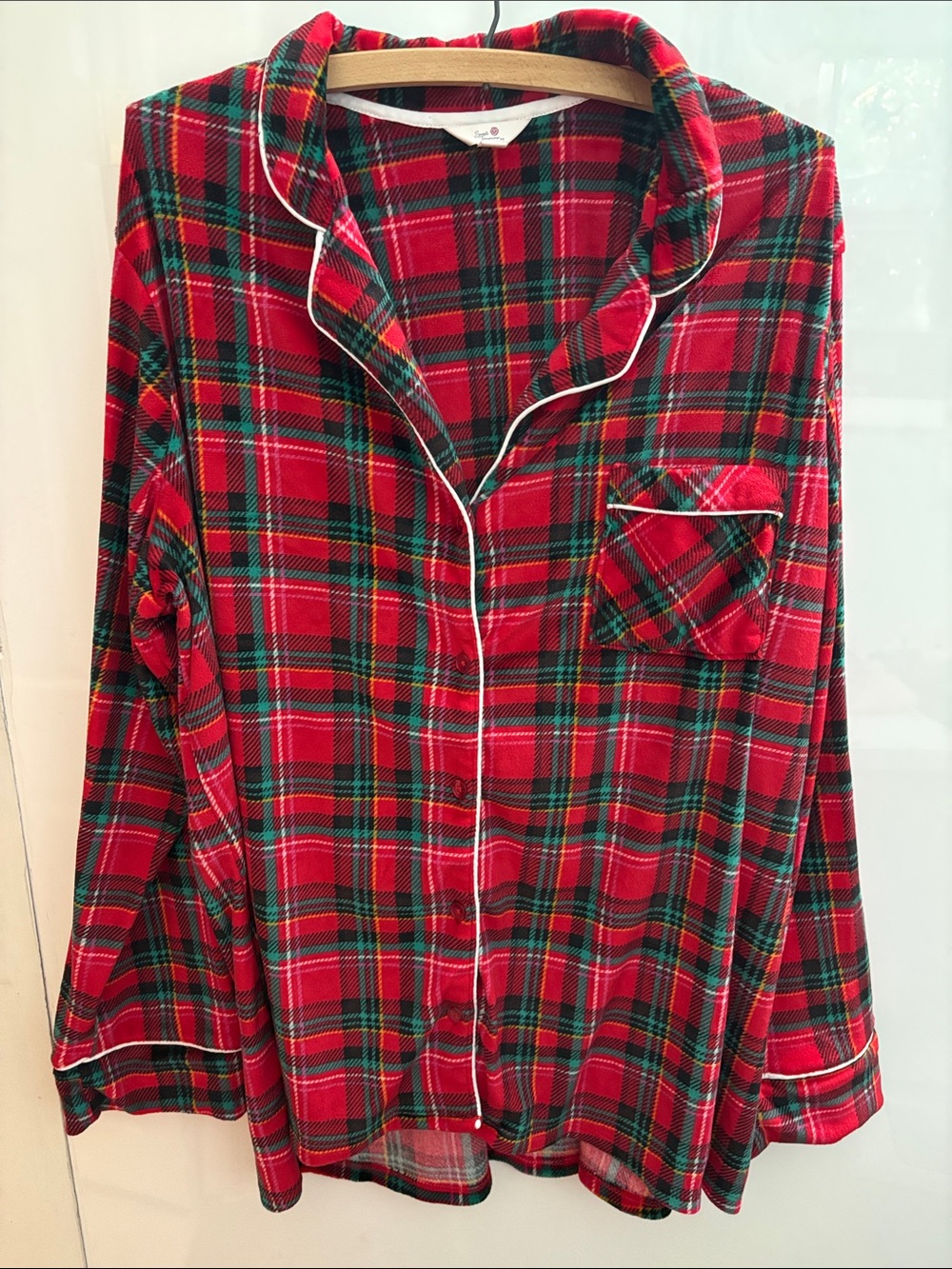 Secret Treasures Red and Green Plaid Pajama Top and bottoms with White Piping.